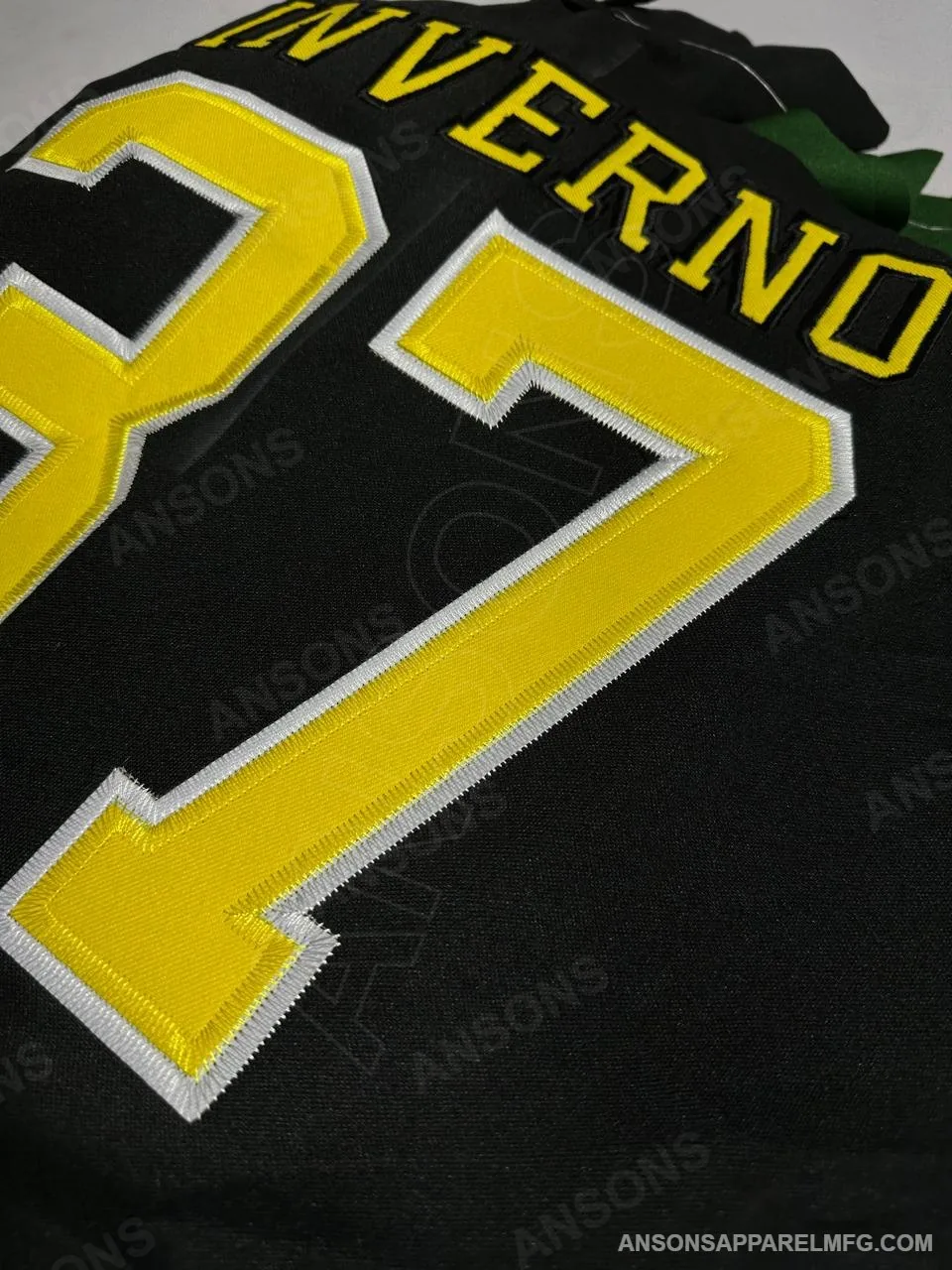 Tackle-twill embroidery